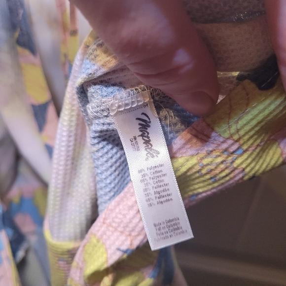 Mapale dress size medium - Picture 5 of 8